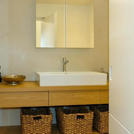 Nautica Apartment *